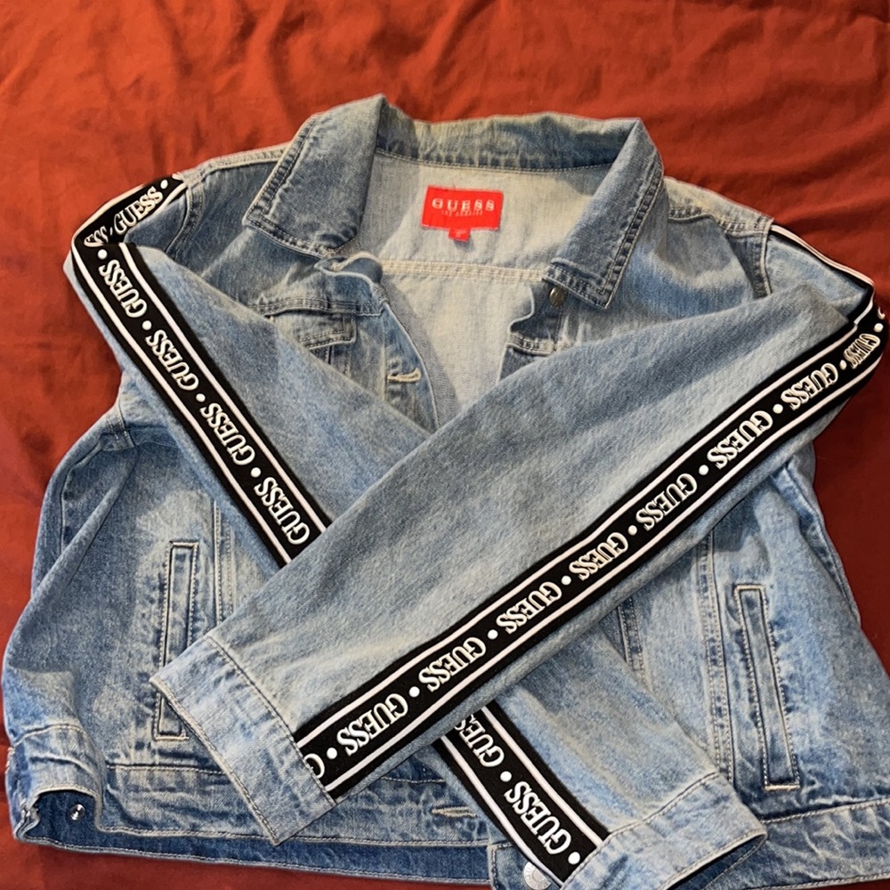 Guess navy blue short jean jacket - Picture 3 of 5